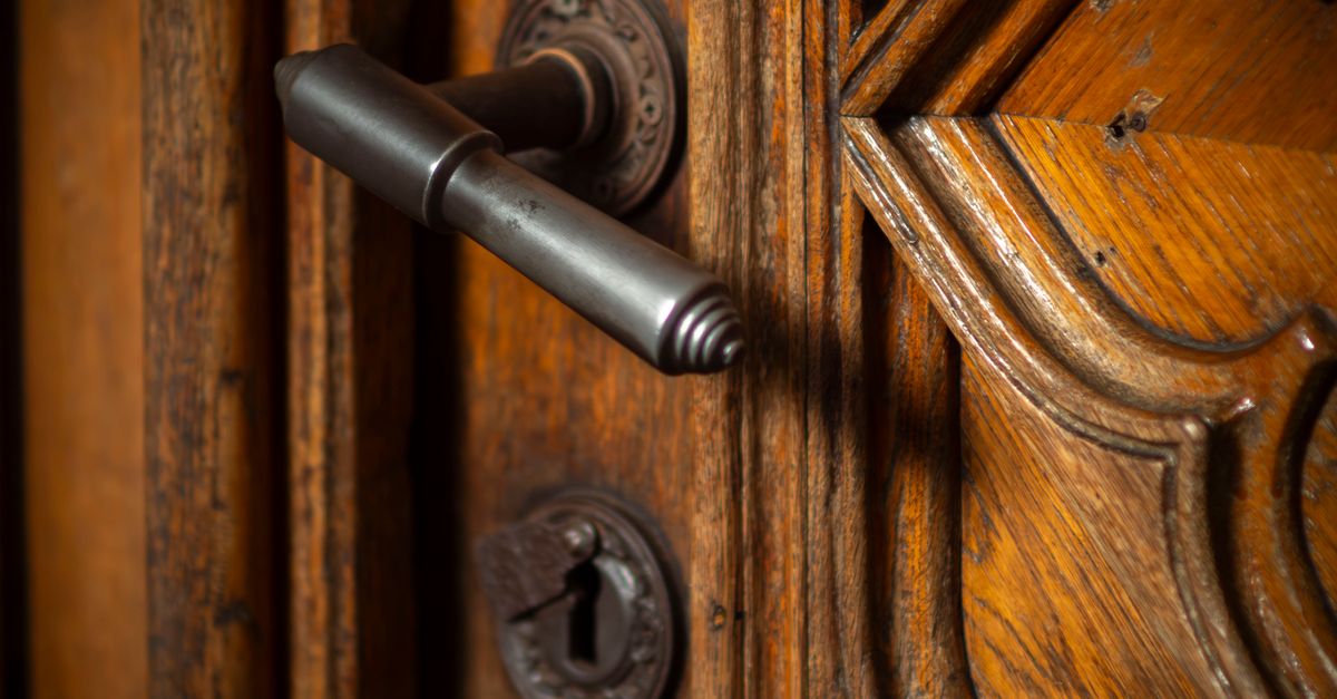Mortise Lock, Door Knob Lock, and Commercial Locksmith Services: Our Full On-Site Capability — Ventura Blvd Locksmith